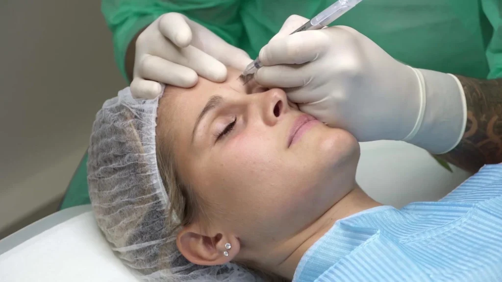 Microblading-Behandlung im Studio